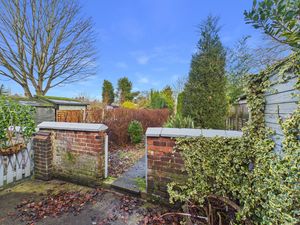 Photo 19- click for photo gallery